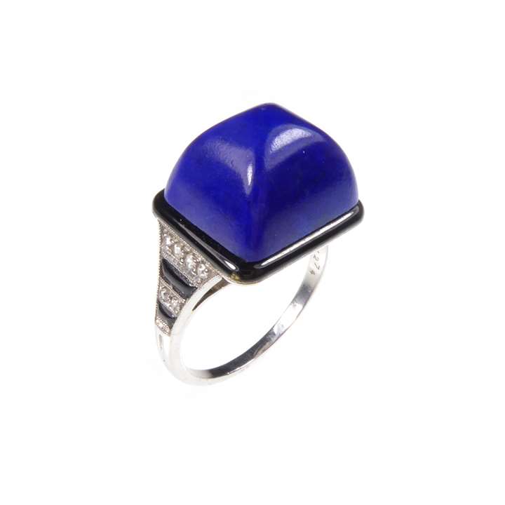 Art Deco sugarloaf lapis lazuli, onyx and diamond ring